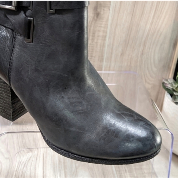 Vince Camuto "Harriet" Boots Women's Size 8 Black Leather - Picture 5 of 11